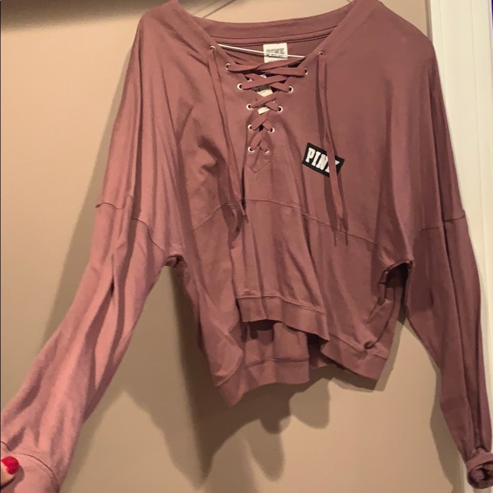 pink crop top